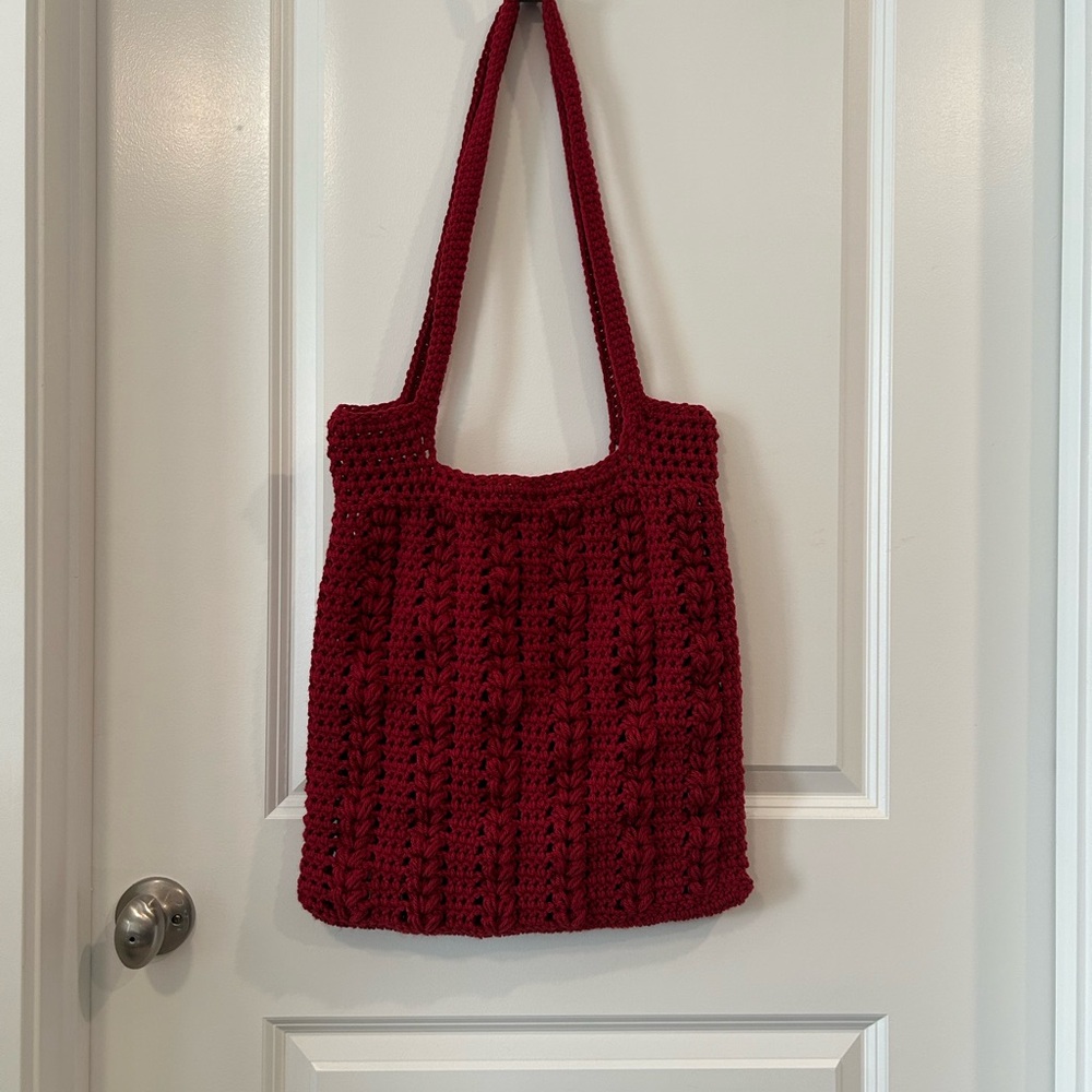 Elegant Burgundy Crochet Shoulder Bag